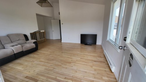 Autre - 6851 Boul. Martel, Saint-Honoré, QC - Indoor Photo Showing Living Room