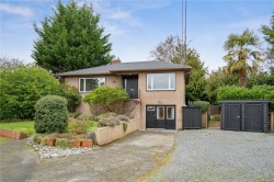 2180 Cranleigh Pl  Oak Bay, BC V8R 2E1