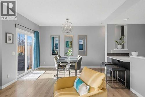 Sunny south windows - 105 Chaparral Valley Crescent Se, Calgary, AB - Indoor