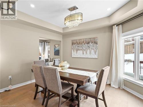 906 Audrey Place, Kitchener, ON - Indoor Photo Showing Dining Room