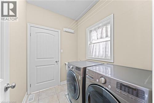 906 Audrey Place, Kitchener, ON - Indoor Photo Showing Laundry Room
