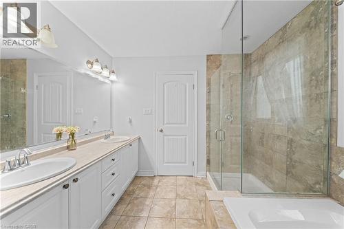 906 Audrey Place, Kitchener, ON - Indoor Photo Showing Bathroom
