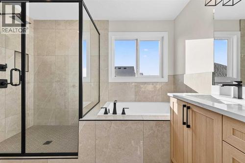 180 Wildrose Drive, Strathmore, AB - Indoor Photo Showing Bathroom