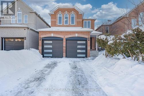 33 FORMOSA DRIVE  Richmond Hill, ON L4S 1S6