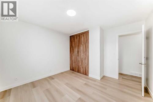1242 Mardale Drive Ne, Calgary, AB - Indoor Photo Showing Other Room