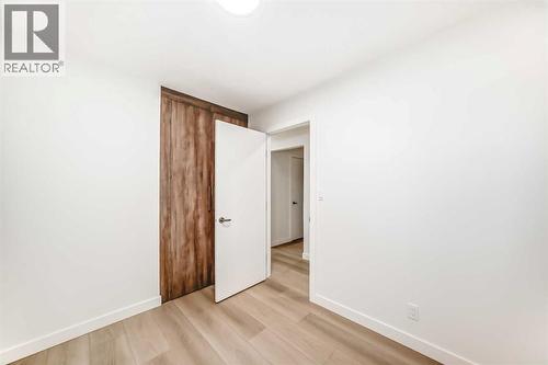 1242 Mardale Drive Ne, Calgary, AB - Indoor Photo Showing Other Room