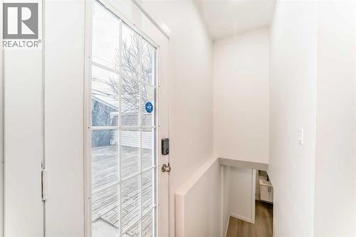 1242 Mardale Drive Ne, Calgary, AB - Indoor Photo Showing Other Room