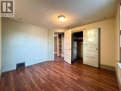 Bedroom 2 - 718 10 Street S, Lethbridge, AB - Indoor