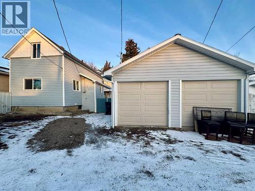 Additional House with Double Detached Garage - 718 10 Street S, Lethbridge, AB - Outdoor With Exterior