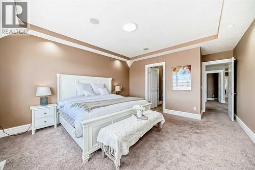 115 Wentworth Hill Sw, Calgary, AB - Indoor Photo Showing Bedroom