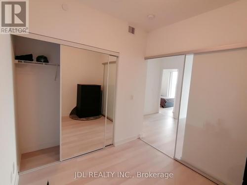 2112 - 5180 Yonge Street, Toronto, ON - Indoor