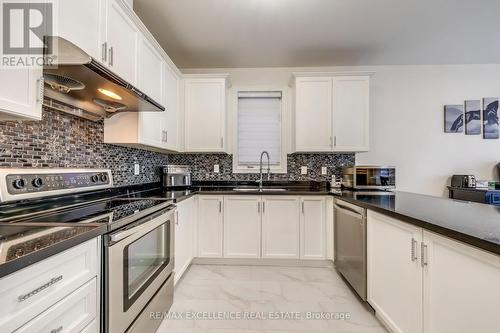 9 Natronia Trail, Brampton, ON - Indoor Photo Showing Kitchen With Stainless Steel Kitchen With Upgraded Kitchen