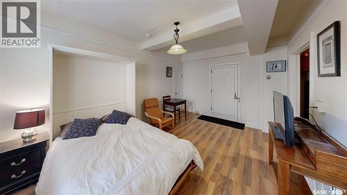 212 2305 Victoria Avenue, Regina, SK - Indoor Photo Showing Bedroom