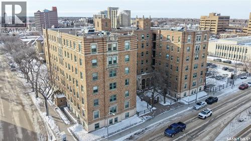 212 2305 Victoria Avenue, Regina, SK - Outdoor With View