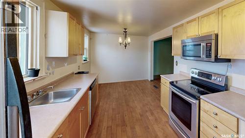 1138 Princess Street, Regina, SK - Indoor Photo Showing Kitchen