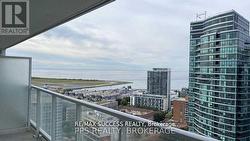 2905 - 17 BATHURST STREET  Toronto, ON M6A 2E1