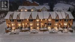 5 - 211 WOODBRIDGE AVENUE  Vaughan, ON L4L 2T1