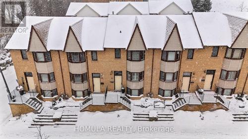 5 - 211 Woodbridge Avenue, Vaughan, ON -  With Facade