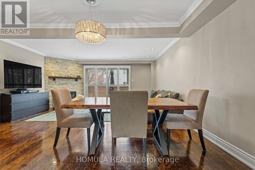 5 - 211 Woodbridge Avenue, Vaughan, ON - Indoor Photo Showing Dining Room