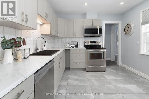 2448 Wilson Street W, Hamilton, ON - Indoor Photo Showing Kitchen
