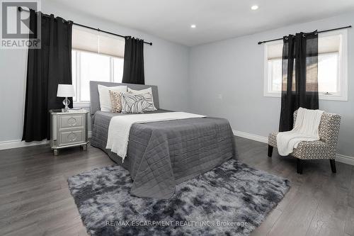 2448 Wilson Street W, Hamilton, ON - Indoor Photo Showing Bedroom
