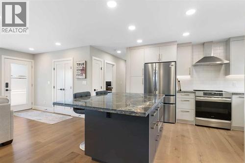 9936 Maplecreek Drive Se, Calgary, AB - Indoor Photo Showing Kitchen With Upgraded Kitchen