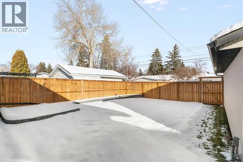 9936 Maplecreek Drive Se, Calgary, AB - Outdoor
