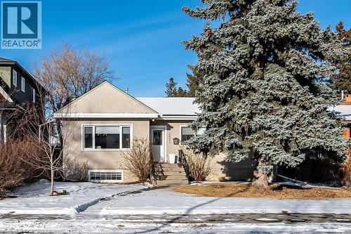 2036 51 Avenue SW  Calgary, AB T3E 1J6