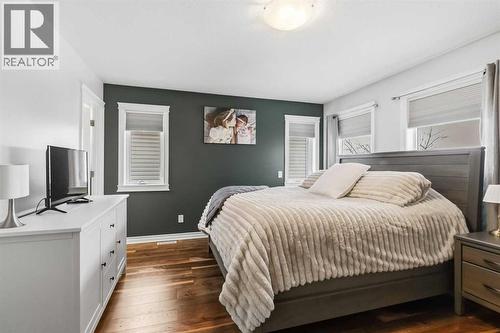 137 Sunday Creek Way, Fort Mcmurray, AB - Indoor Photo Showing Bedroom