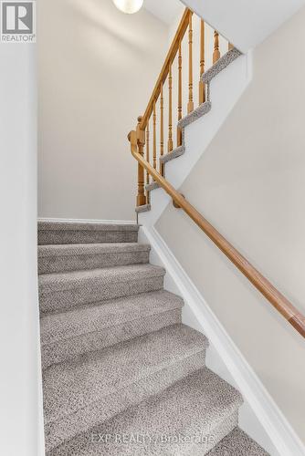 8329 Atack Court, Niagara Falls (Ascot), ON - Indoor Photo Showing Other Room