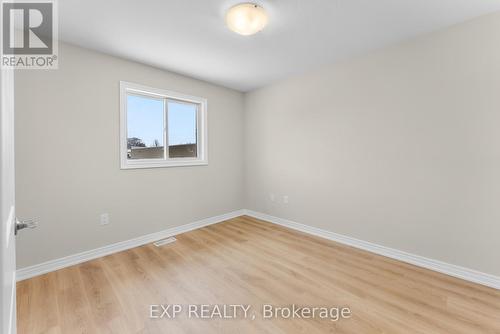 8329 Atack Court, Niagara Falls (Ascot), ON - Indoor Photo Showing Other Room