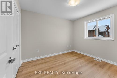 8329 Atack Court, Niagara Falls (Ascot), ON - Indoor Photo Showing Other Room