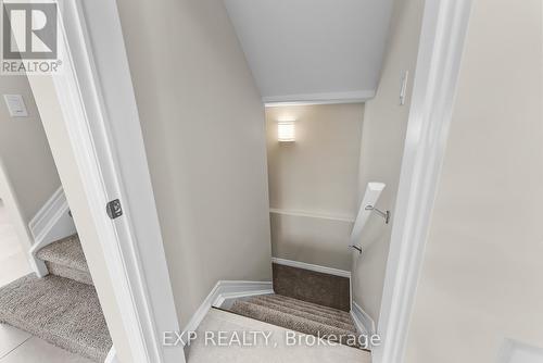 8329 Atack Court, Niagara Falls (Ascot), ON - Indoor Photo Showing Other Room