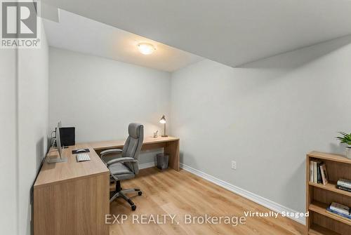 8329 Atack Court, Niagara Falls (Ascot), ON - Indoor Photo Showing Office