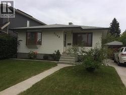 3108 28 Avenue SW  Calgary, AB T3E 0R8