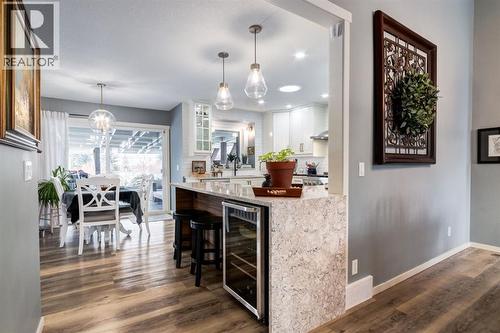 327 Millview Place Sw, Calgary, AB - Indoor