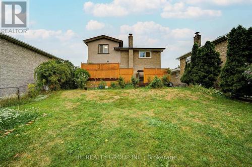 23 Boarhill Drive, Toronto, ON - Outdoor