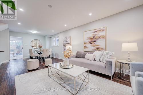 23 Boarhill Drive, Toronto, ON - Indoor Photo Showing Living Room