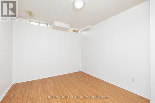 29 Queen'S Plate Drive, Markham, ON - Indoor Photo Showing Other Room
