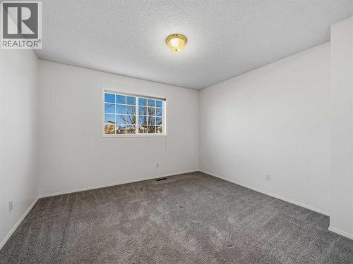 626 Hawkstone Manor Nw, Calgary, AB - Indoor Photo Showing Other Room