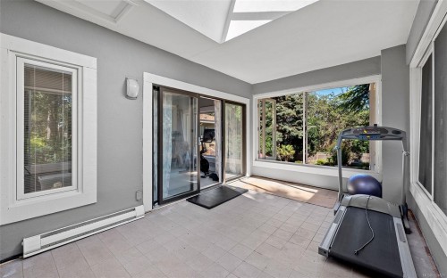 2895 Lansdowne Rd, Oak Bay, BC 