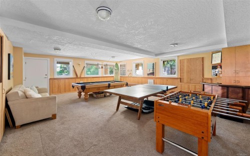 2895 Lansdowne Rd, Oak Bay, BC 