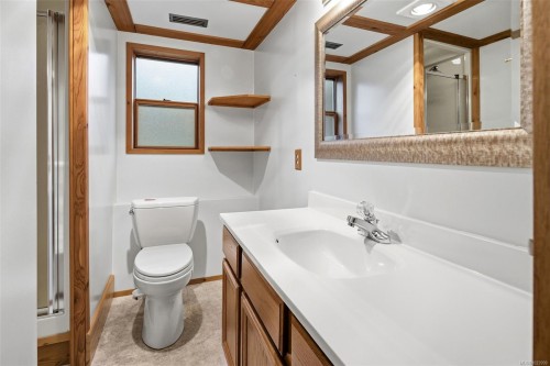 8335 Youbou Rd, Lake Cowichan, BC 