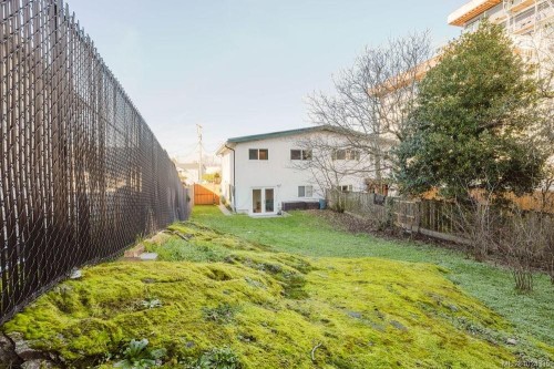 841 Old Esquimalt Rd, Esquimalt, BC - Outdoor