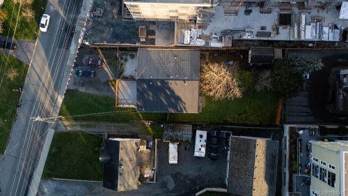 841 Old Esquimalt Rd, Esquimalt, BC - Outdoor