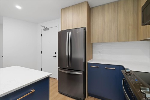 123-920 Reunion Ave, Langford, BC - Indoor Photo Showing Kitchen