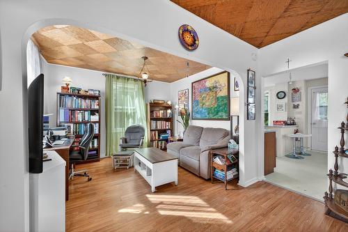 Salon - 521 Rue Barr, Hemmingford - Village, QC - Indoor Photo Showing Other Room