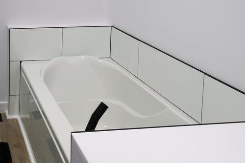 Salle de bains attenante à la CCP - 300 Rue Masson, Saint-Pierre-Les-Becquets, QC - Indoor