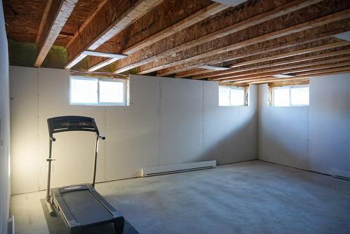 Chambre à coucher - 300 Rue Masson, Saint-Pierre-Les-Becquets, QC - Indoor Photo Showing Basement