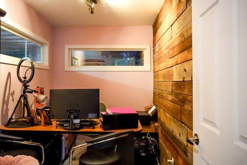 Bureau - 300 Rue Masson, Saint-Pierre-Les-Becquets, QC - Indoor Photo Showing Office